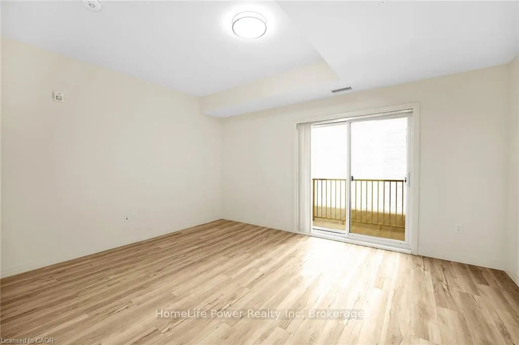 Photo 5 of Unit 325, 301 Westmount Road W, Kitchener — HOMEH