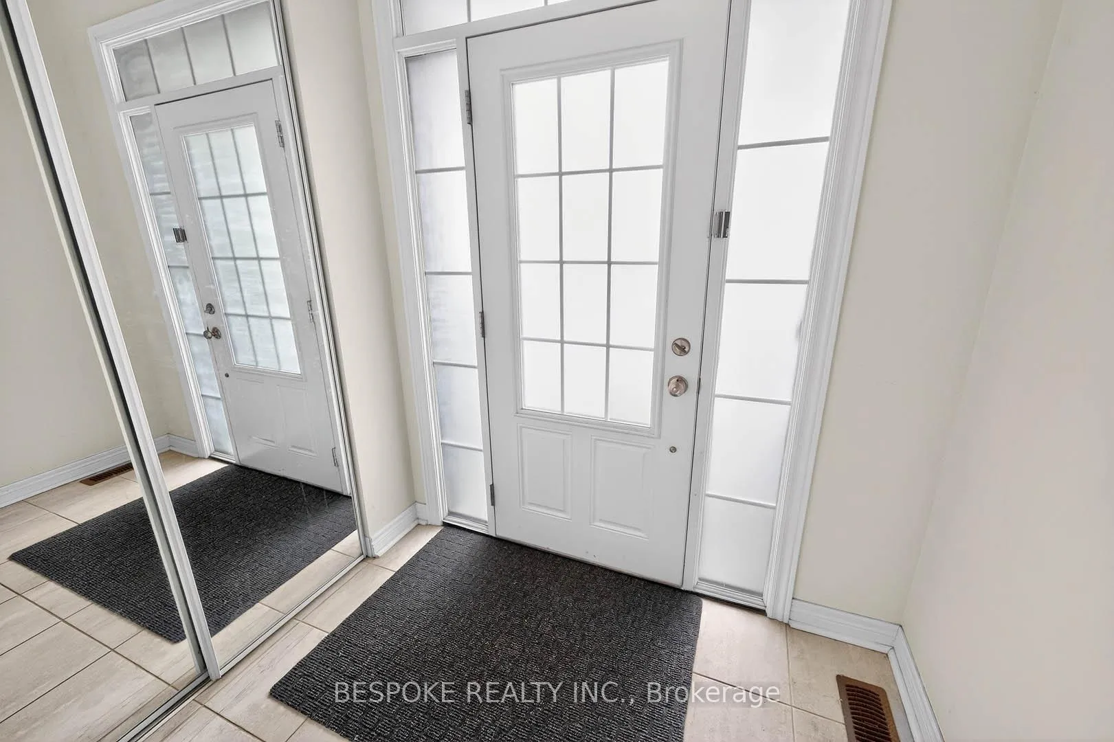 Photo 4 of 1134 Citrine Street, Pickering, Rural Pickering — HOMEH