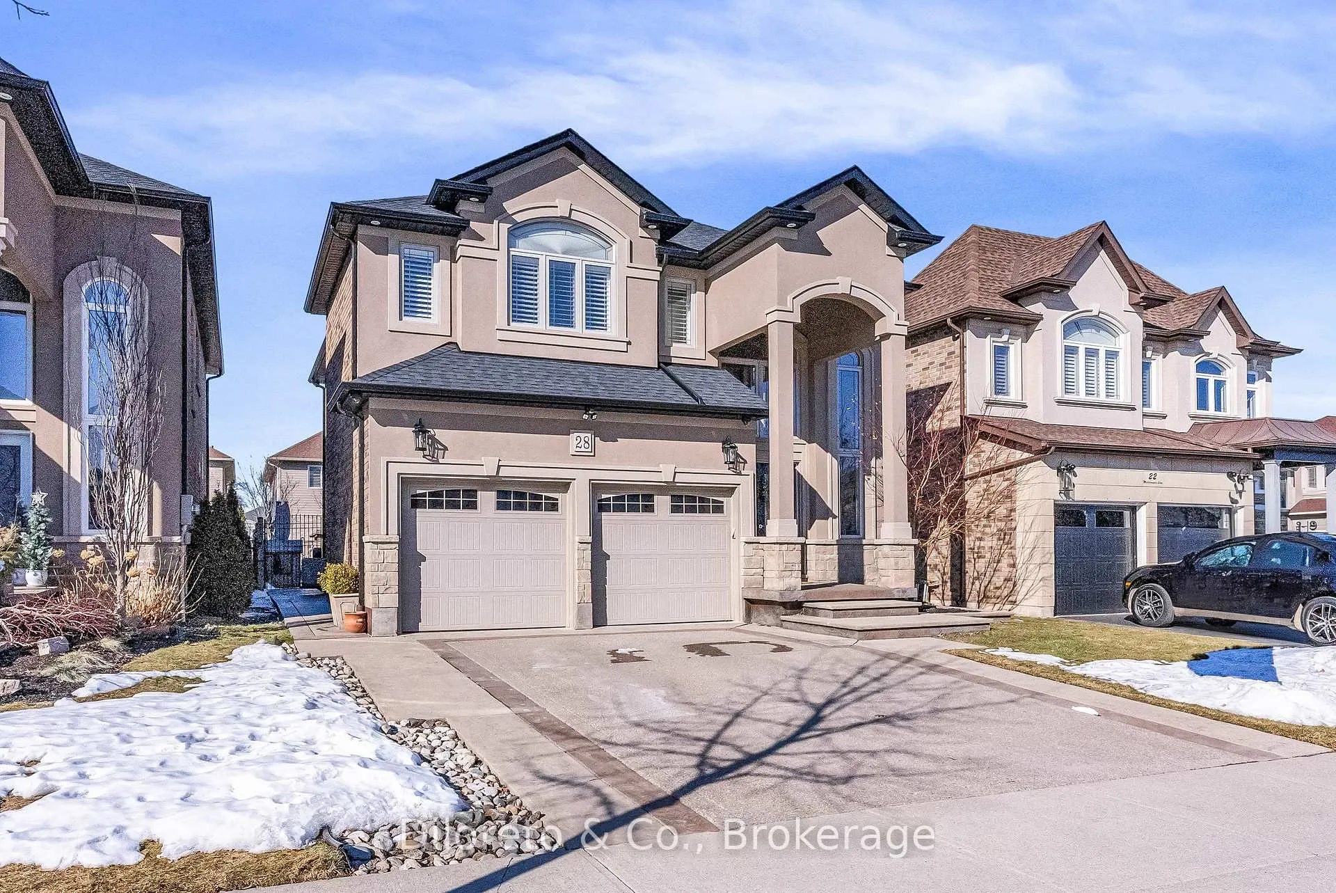 Photo 2 of 28 Michelangelo Lane, Hamilton, Carpenter — HOMEH