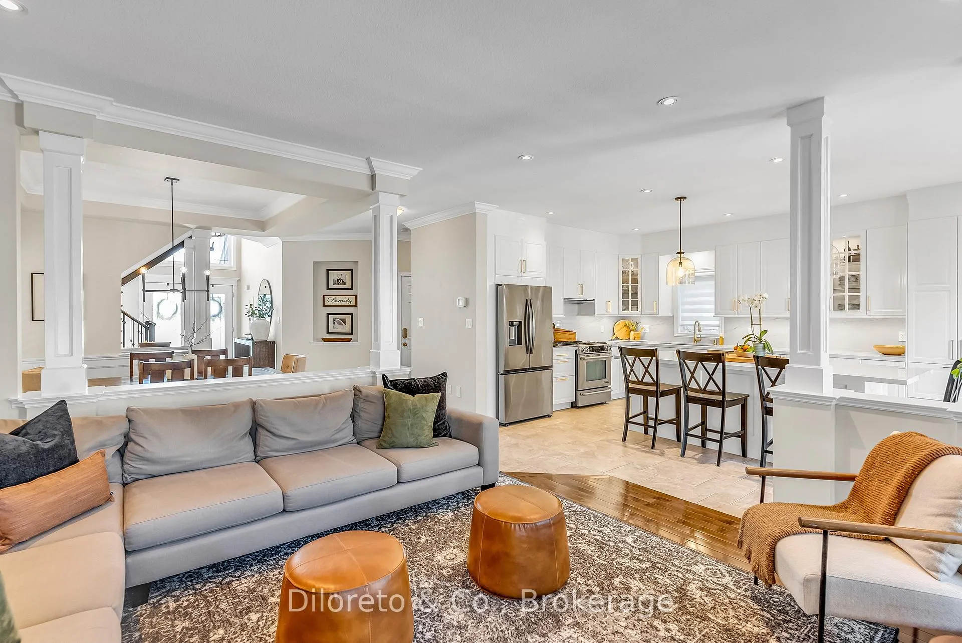 Photo 10 of 28 Michelangelo Lane, Hamilton, Carpenter — HOMEH