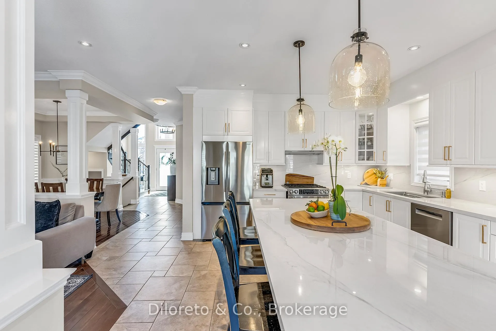 Photo 14 of 28 Michelangelo Lane, Hamilton, Carpenter — HOMEH
