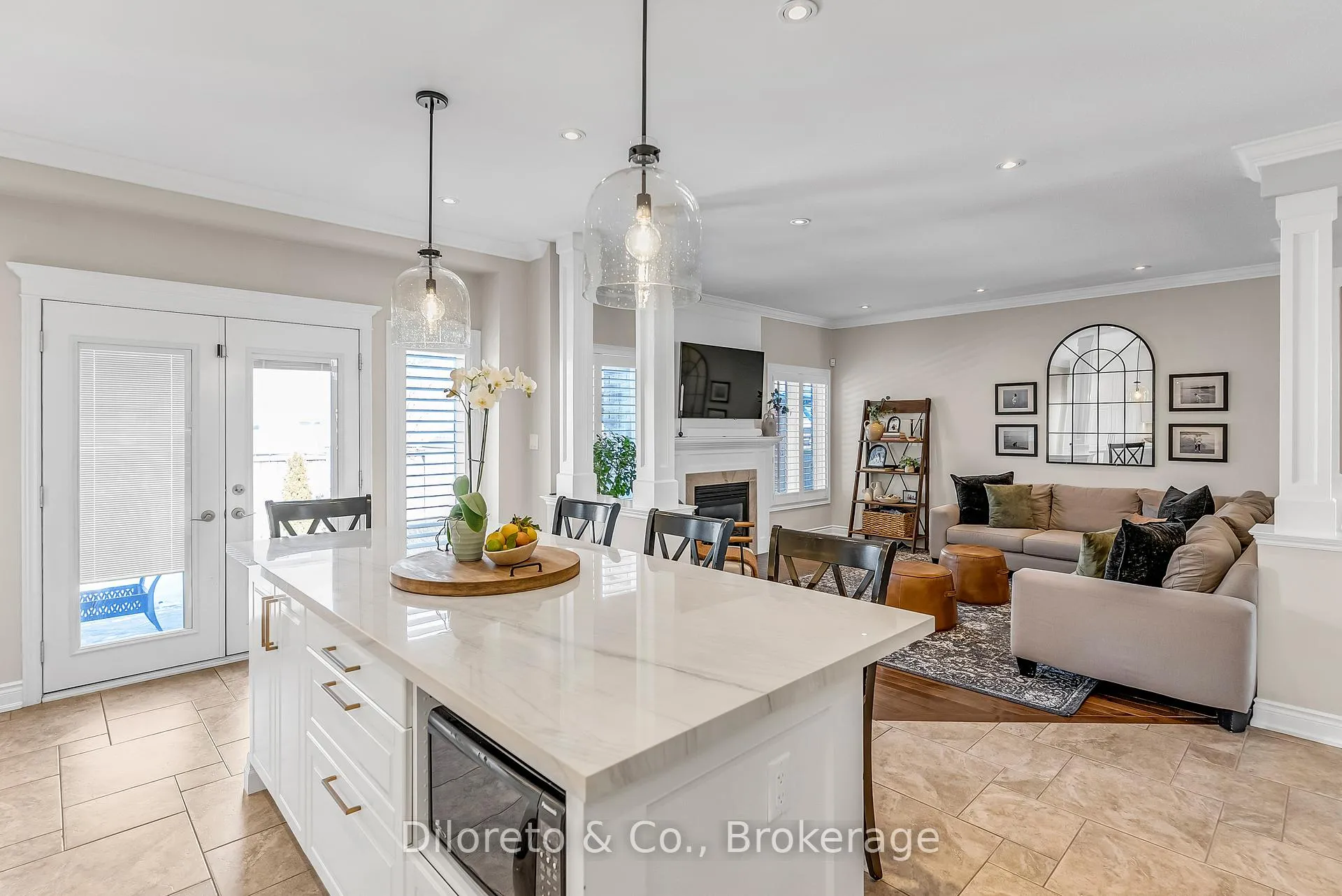 Photo 18 of 28 Michelangelo Lane, Hamilton, Carpenter — HOMEH