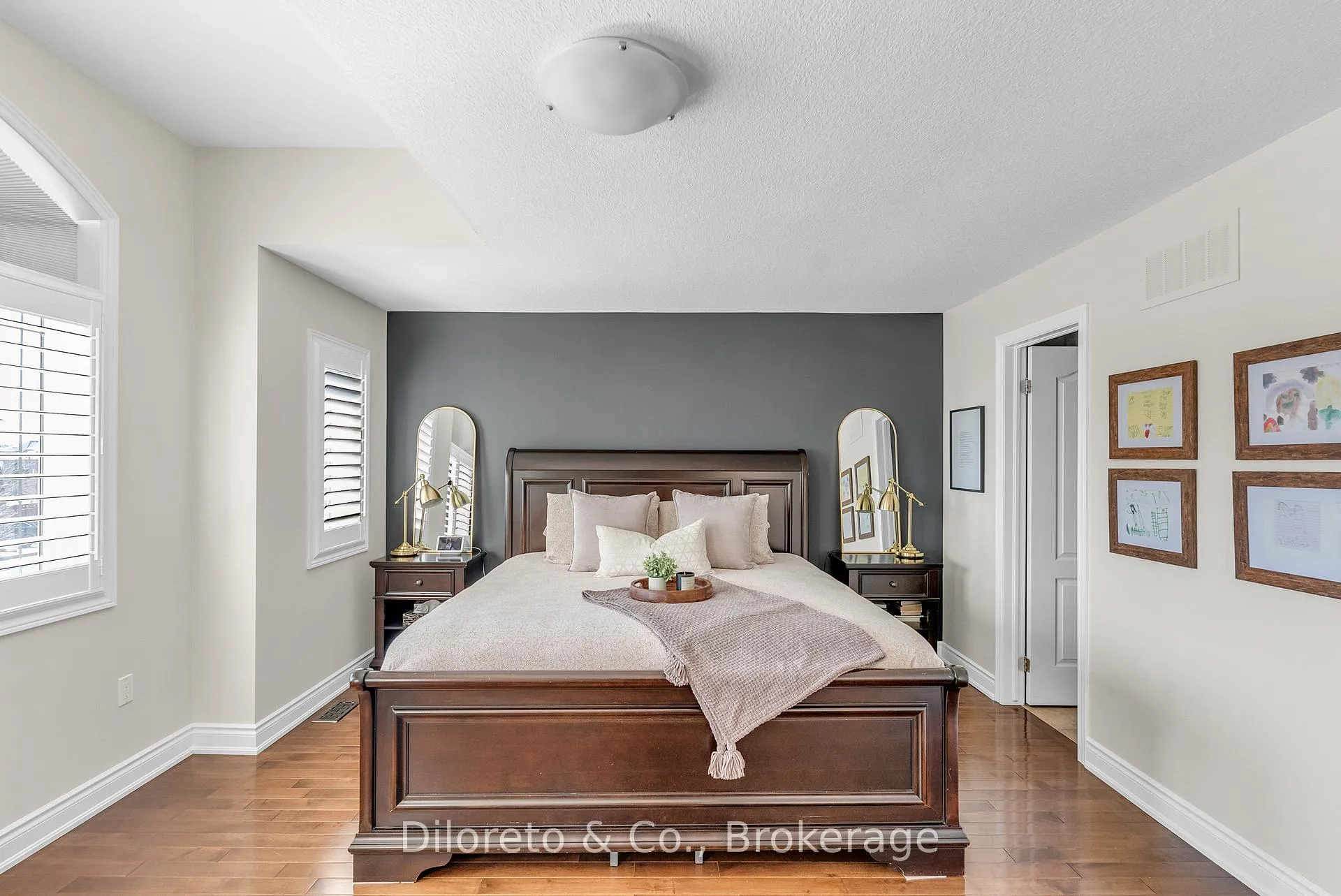 Photo 24 of 28 Michelangelo Lane, Hamilton, Carpenter — HOMEH