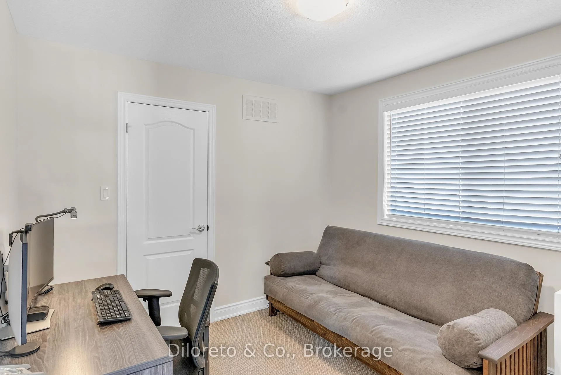 Photo 28 of 28 Michelangelo Lane, Hamilton, Carpenter — HOMEH