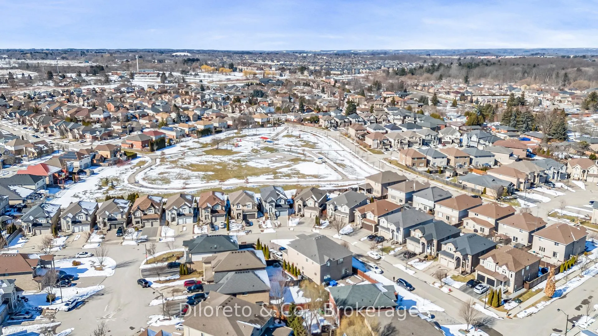 Photo 50 of 28 Michelangelo Lane, Hamilton, Carpenter — HOMEH
