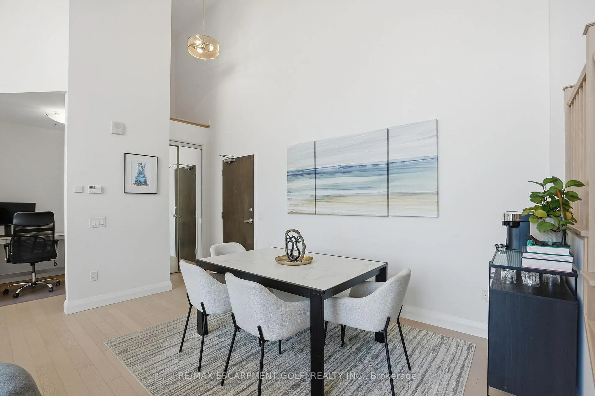 Photo 4 of Unit LPH7, 112 King Street, Hamilton, Beasley — HOMEH