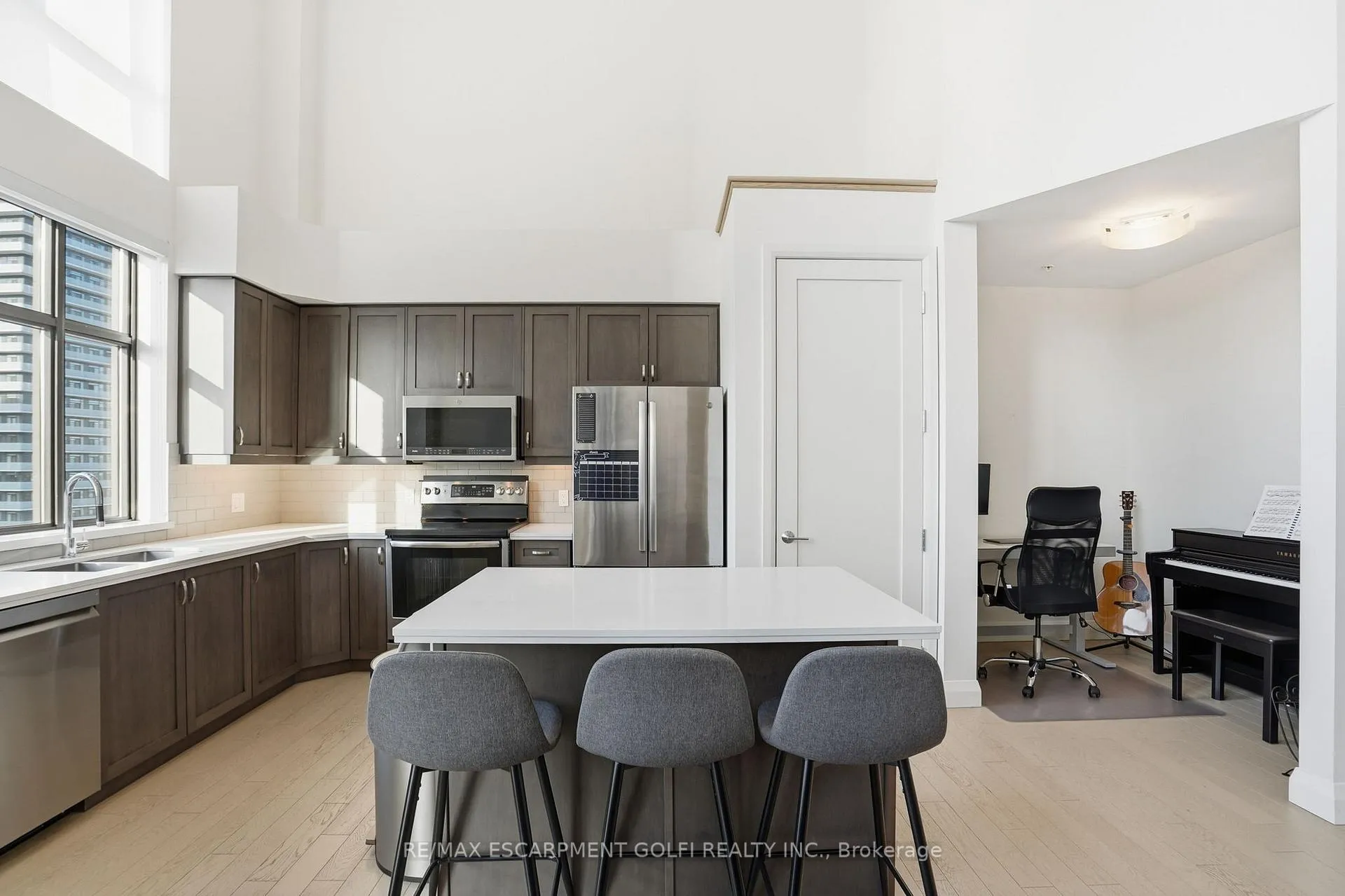 Photo 12 of Unit LPH7, 112 King Street, Hamilton, Beasley — HOMEH