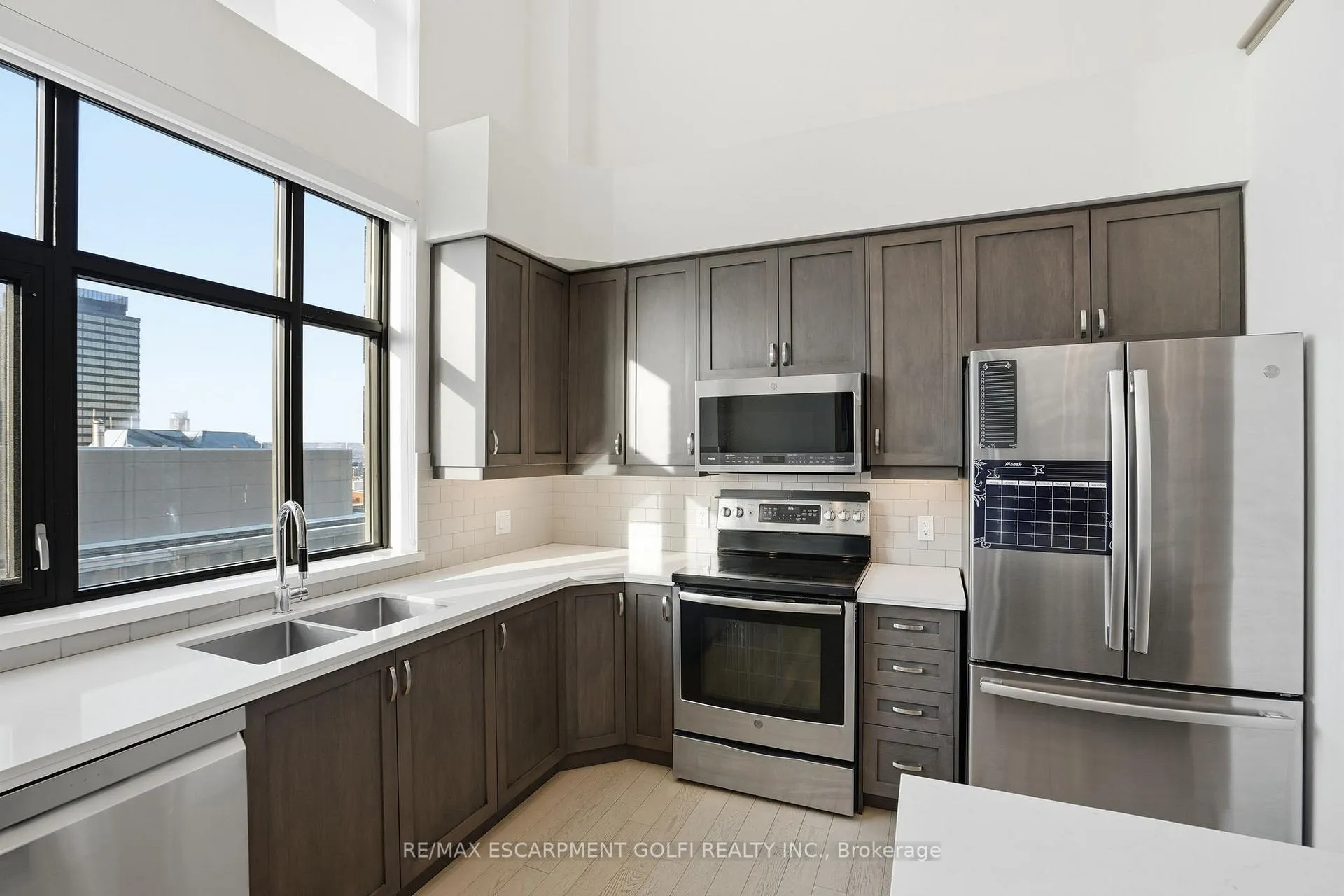 Photo 14 of Unit LPH7, 112 King Street, Hamilton, Beasley — HOMEH