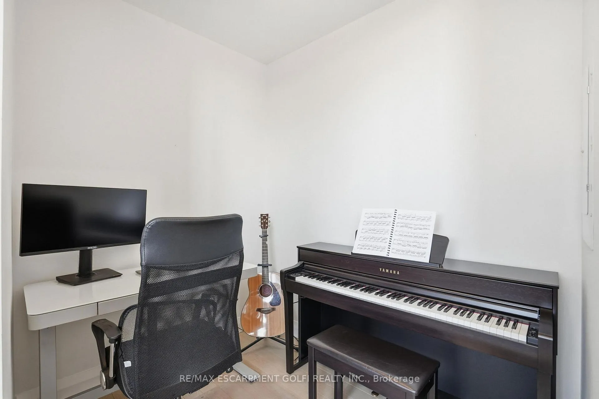 Photo 17 of Unit LPH7, 112 King Street, Hamilton, Beasley — HOMEH