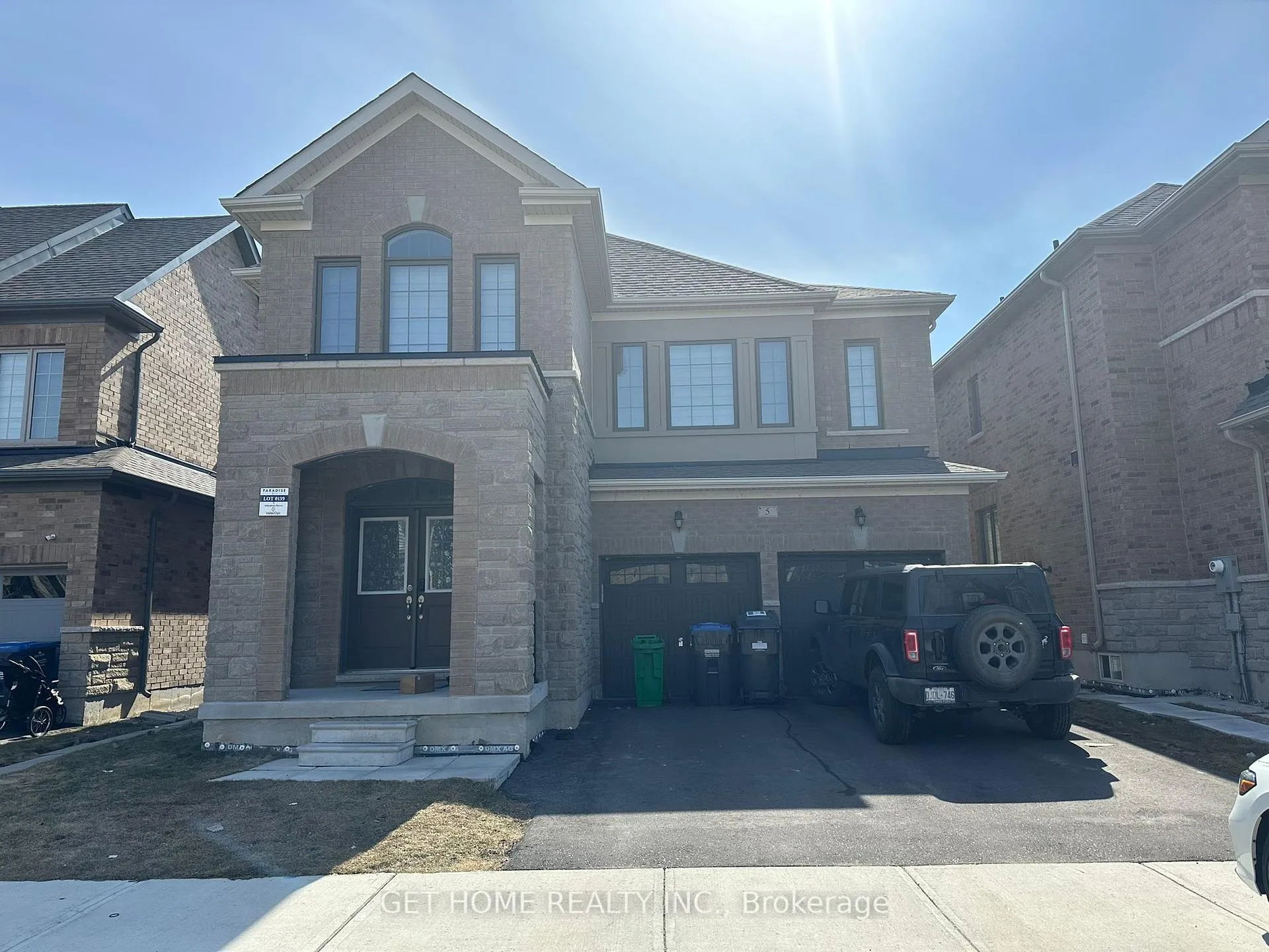 Photo 1 of 5 Aldenham Street, Brampton, Credit Valley — HOMEH