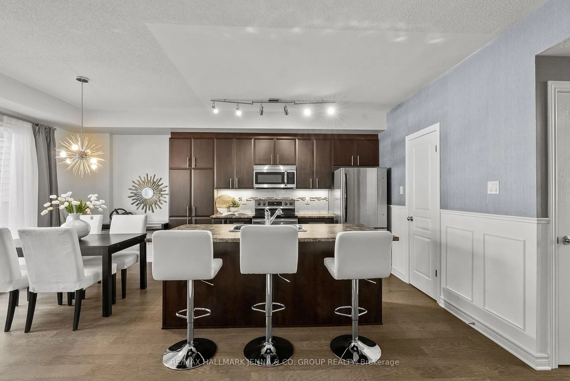 Photo 11 of Unit B, 1065 Beryl Private, Ottawa, Riverside South/Gloucester Glen — HOMEH