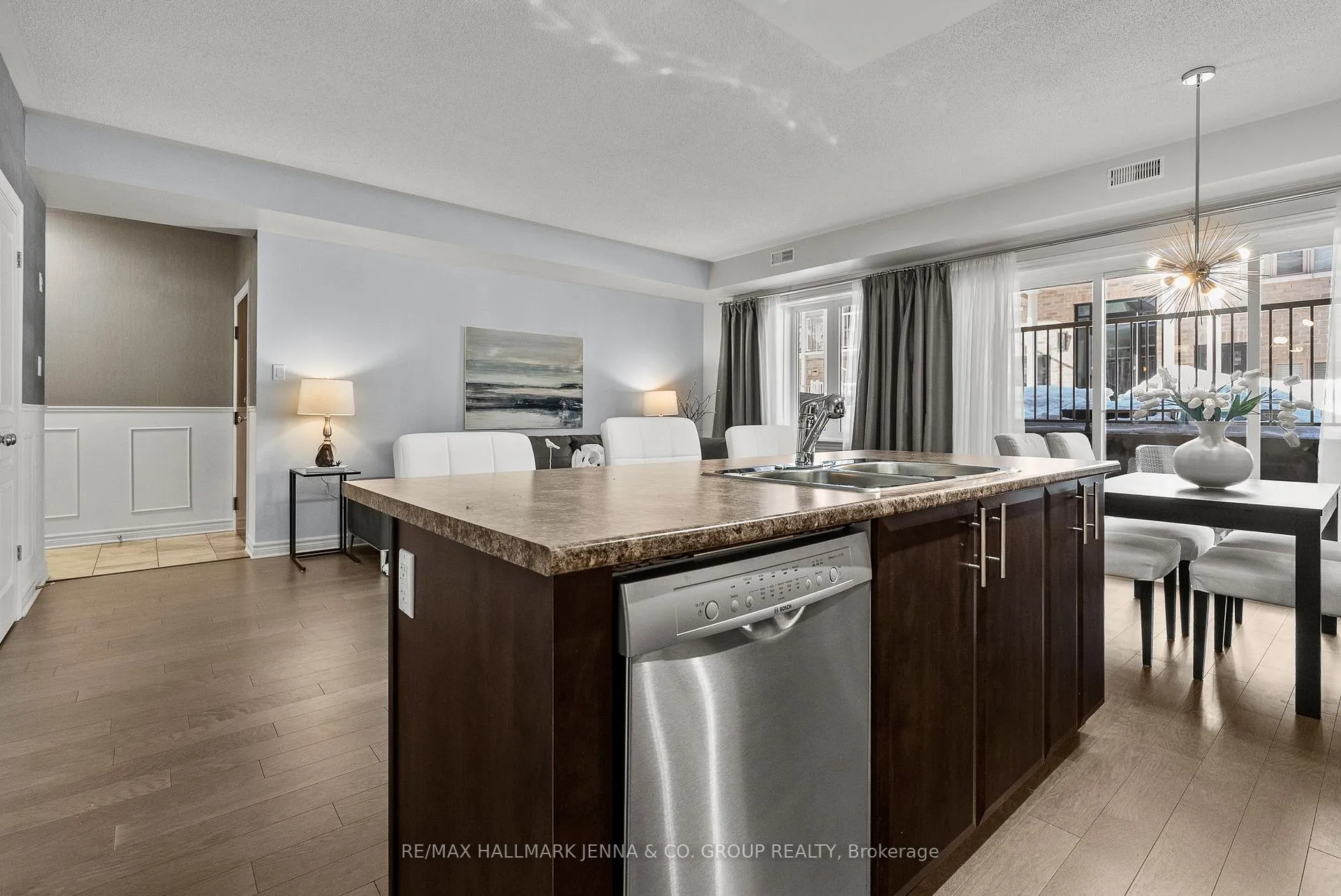 Photo 14 of Unit B, 1065 Beryl Private, Ottawa, Riverside South/Gloucester Glen — HOMEH