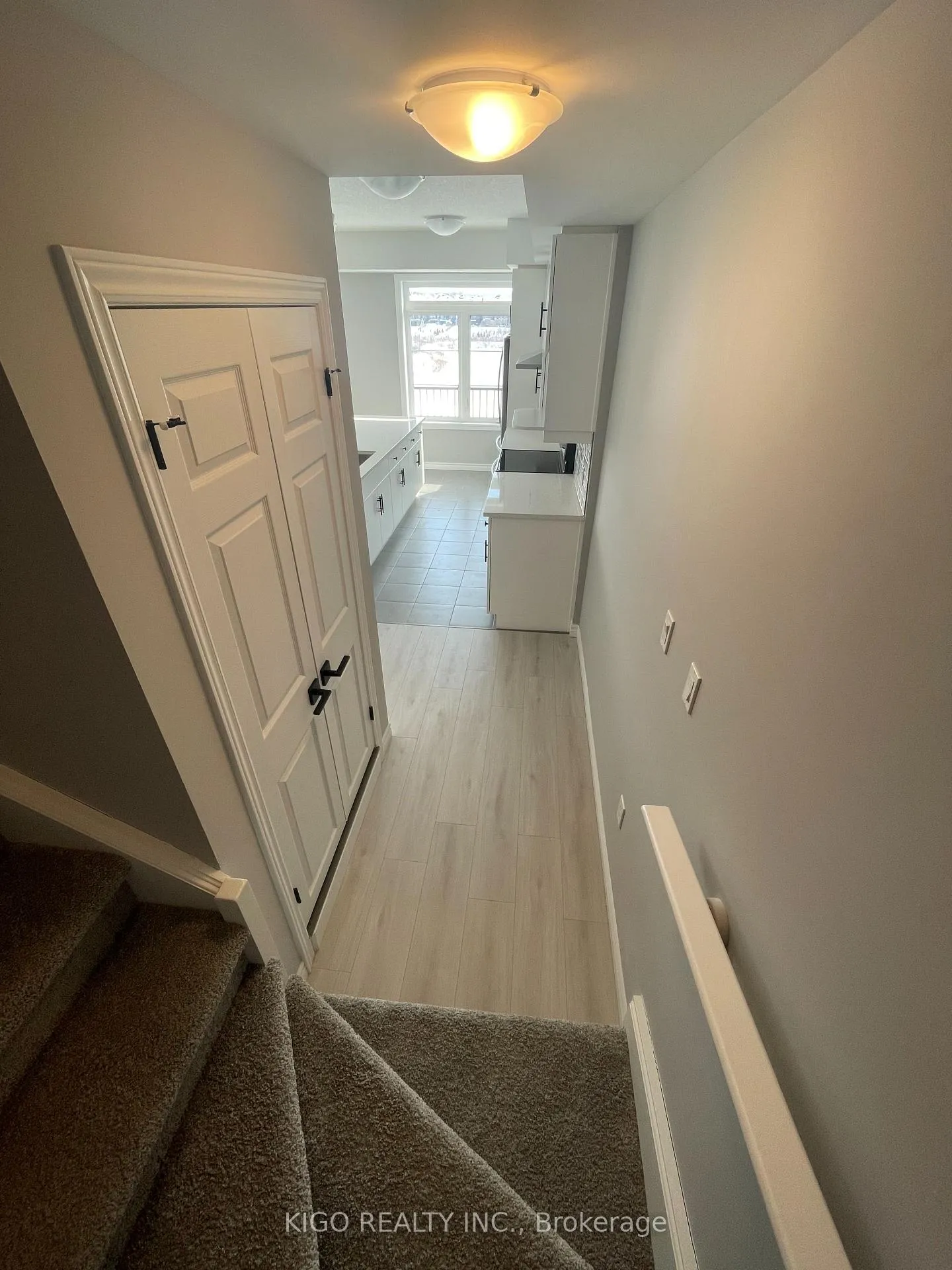 Photo 8 of 102 Lomond Lane, Kitchener — HOMEH