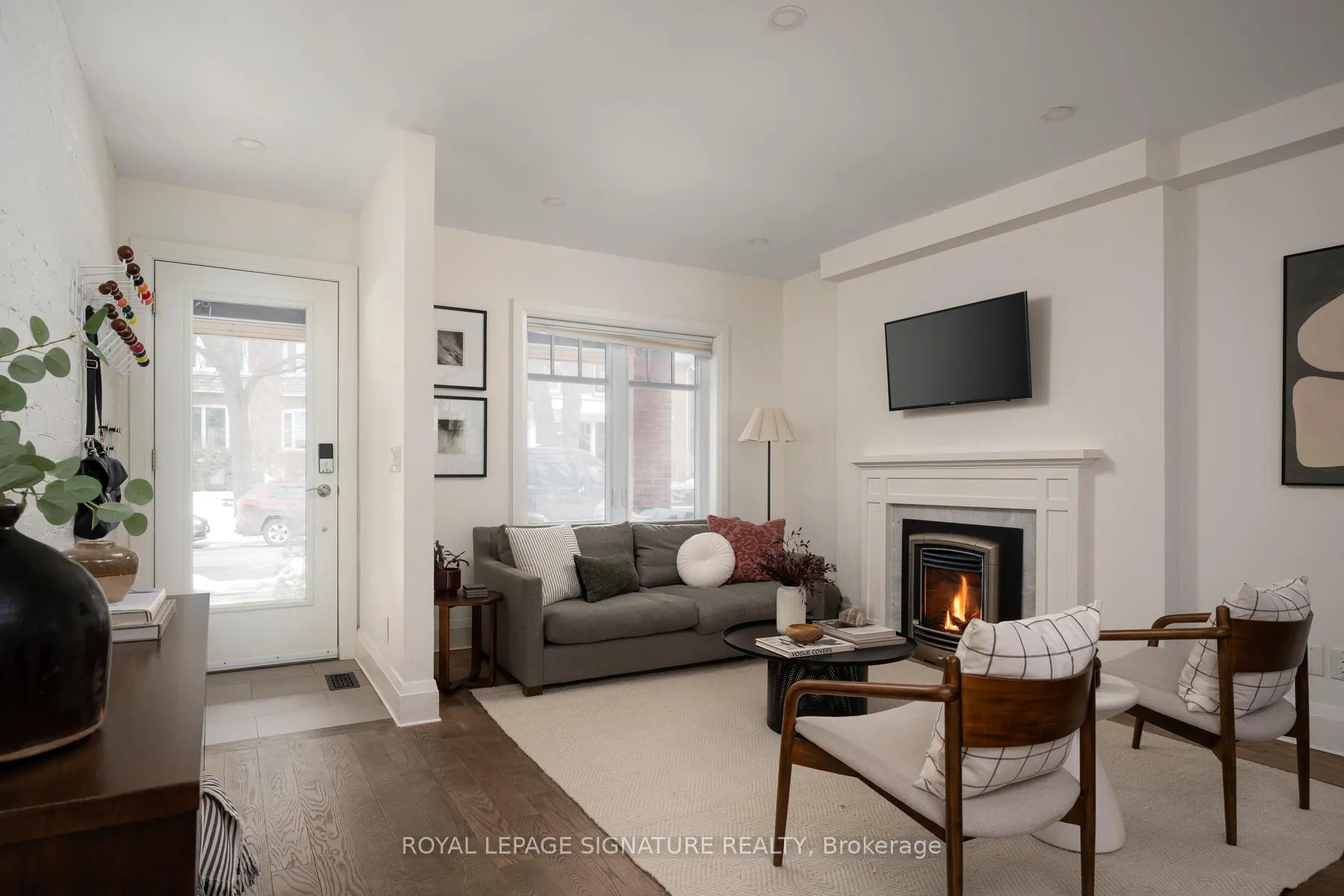 Photo 8 of 119 Alton Avenue, Toronto, South Riverdale — HOMEH