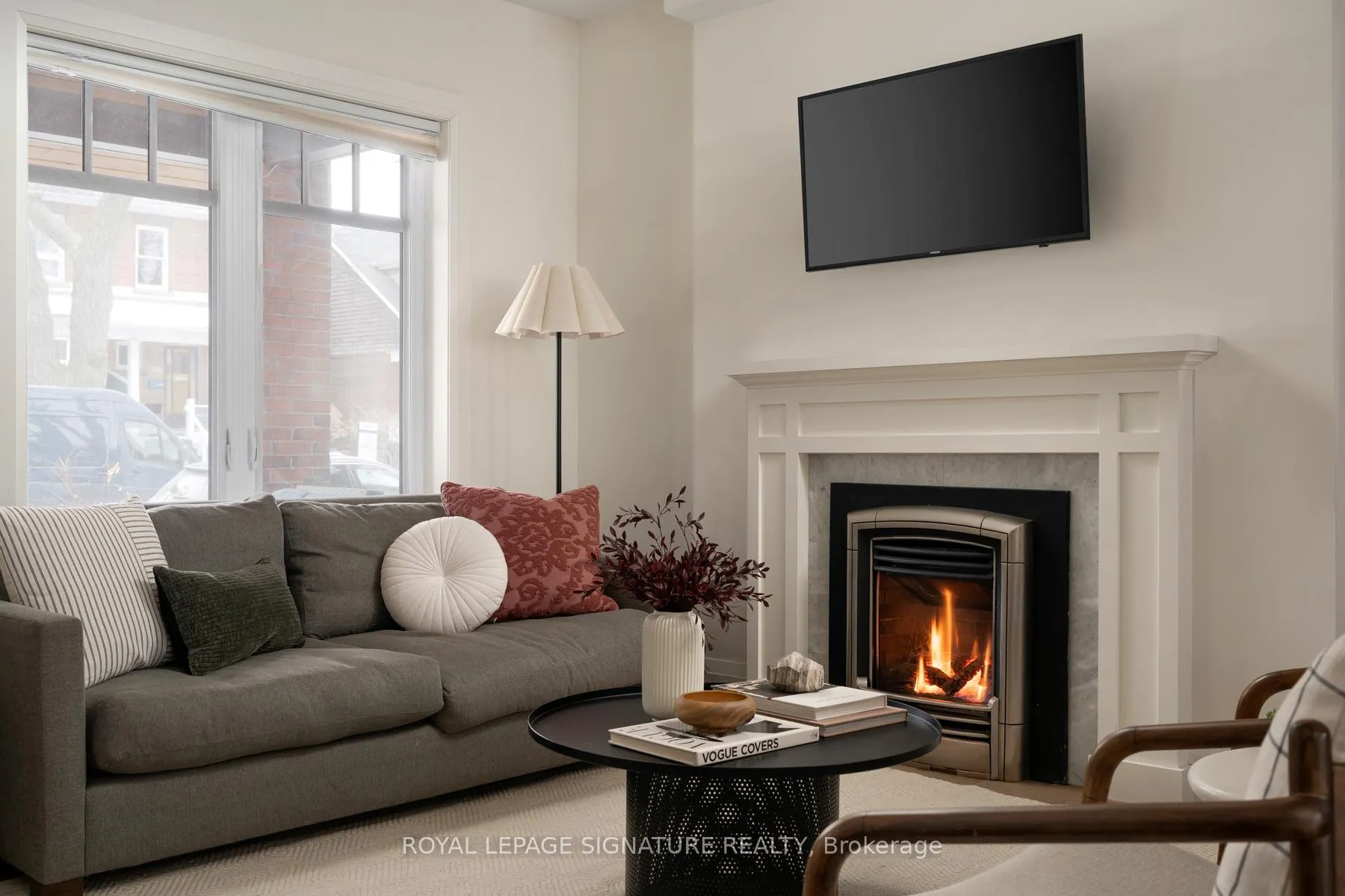 Photo 10 of 119 Alton Avenue, Toronto, South Riverdale — HOMEH
