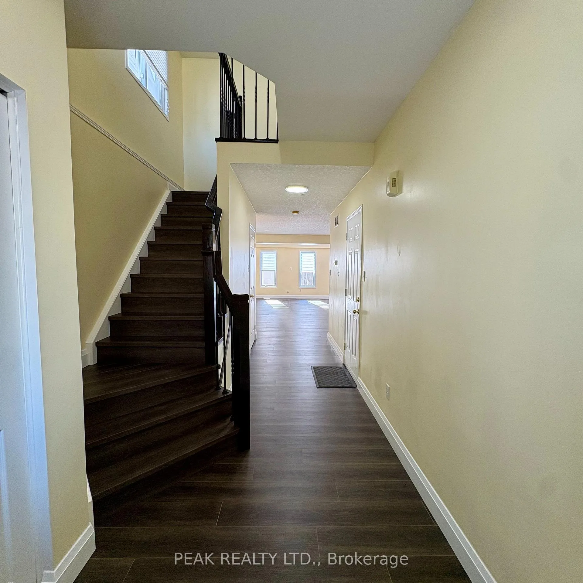 Photo 7 of 629 Violet Street, Waterloo — HOMEH