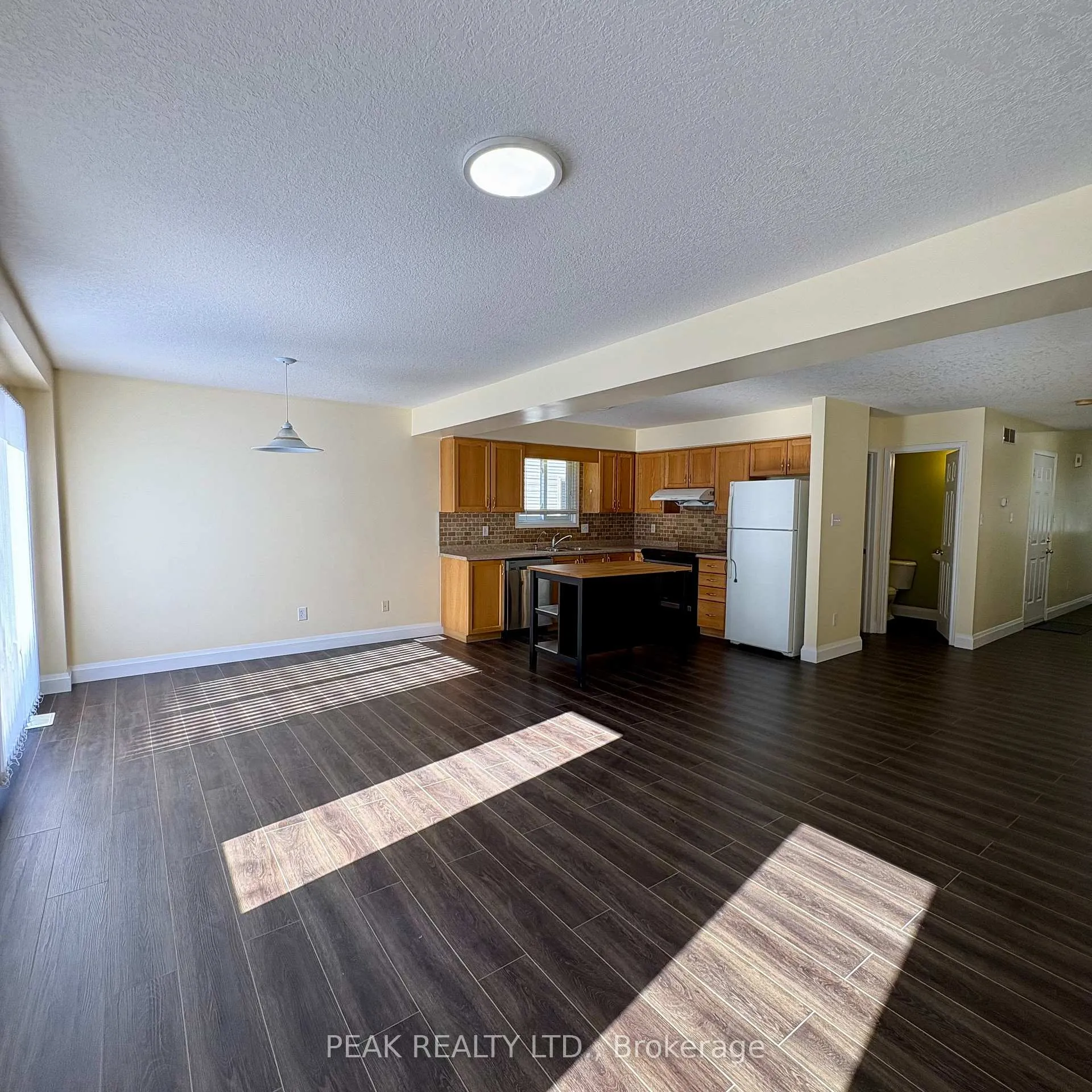 Photo 10 of 629 Violet Street, Waterloo — HOMEH