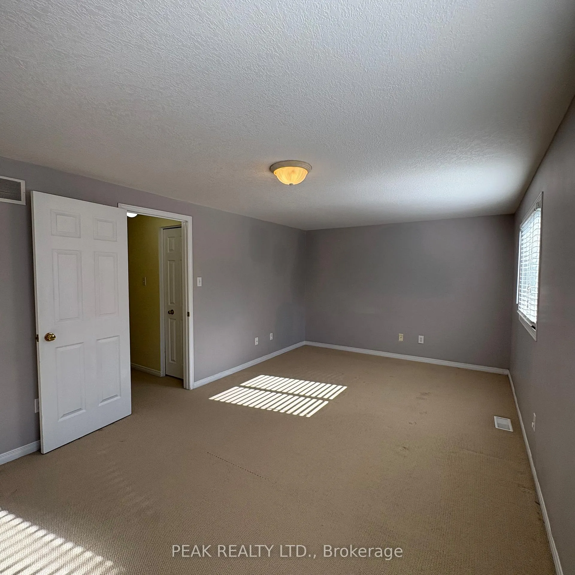 Photo 21 of 629 Violet Street, Waterloo — HOMEH