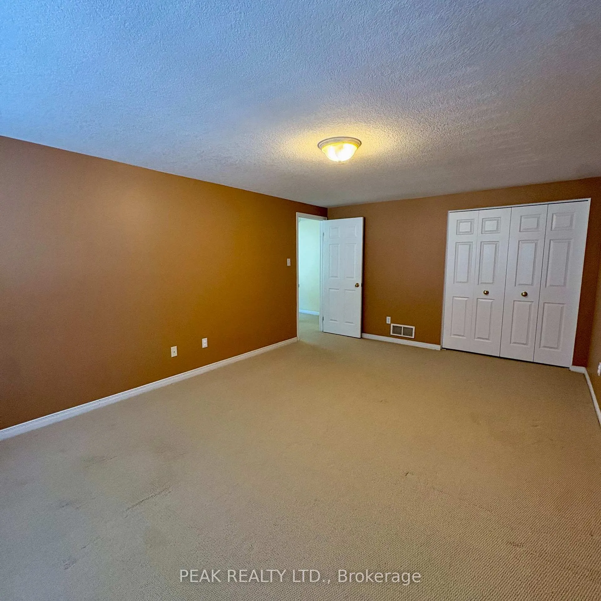 Photo 26 of 629 Violet Street, Waterloo — HOMEH