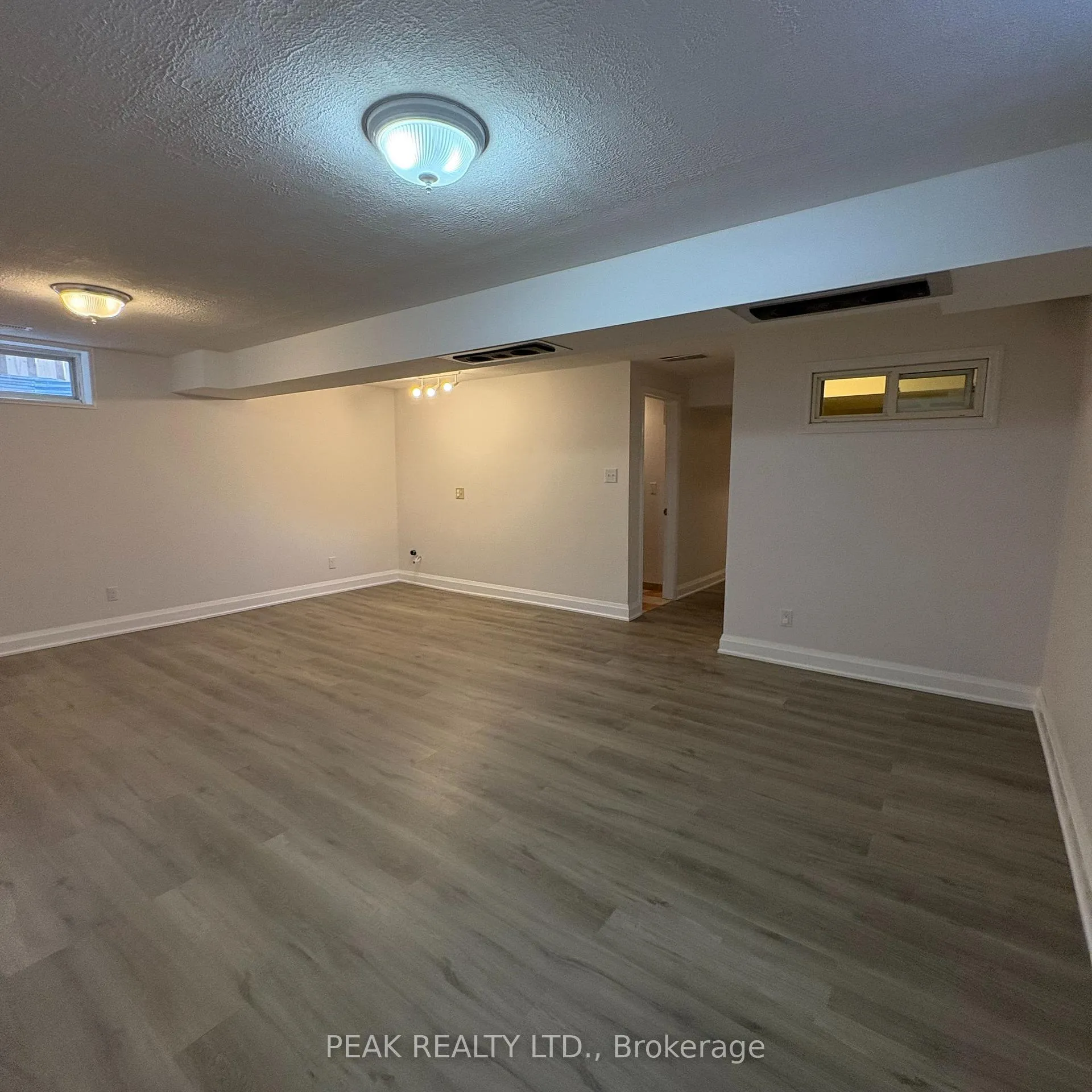 Photo 32 of 629 Violet Street, Waterloo — HOMEH