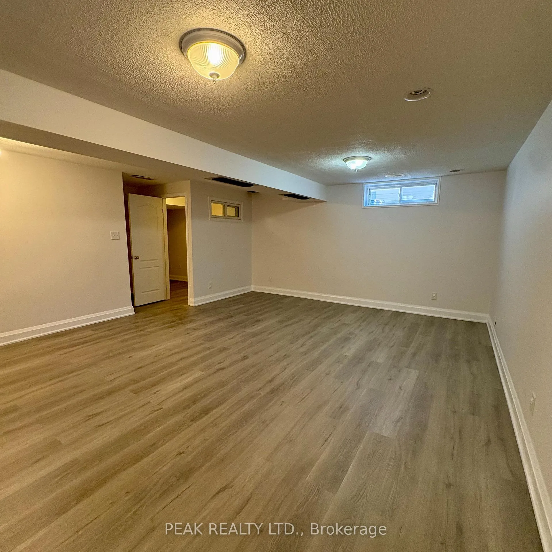 Photo 33 of 629 Violet Street, Waterloo — HOMEH