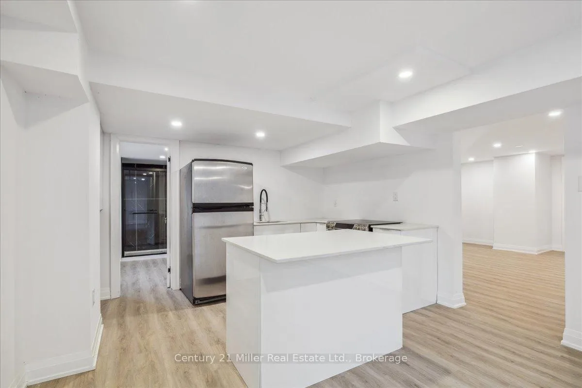 Photo 7 of Unit Basement, 91 Oneida Boulevard, Hamilton, Ancaster — HOMEH