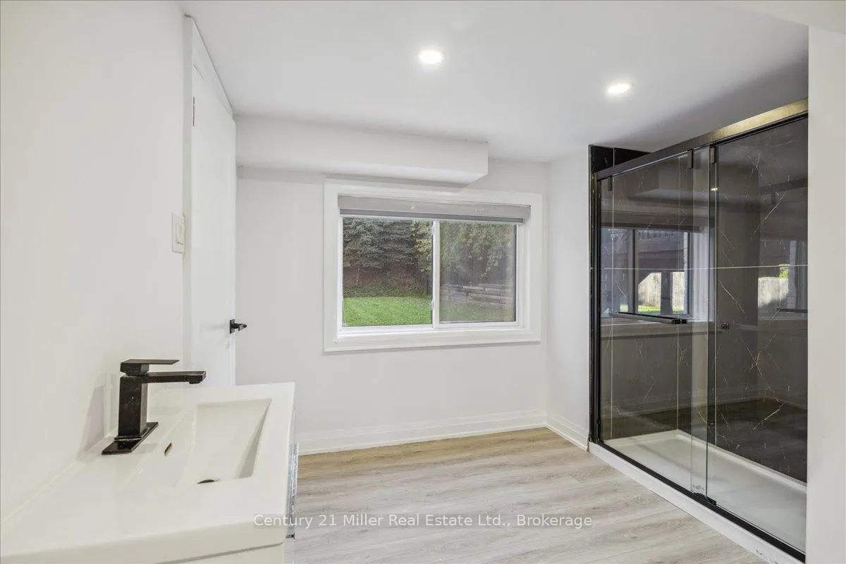 Photo 8 of Unit Basement, 91 Oneida Boulevard, Hamilton, Ancaster — HOMEH