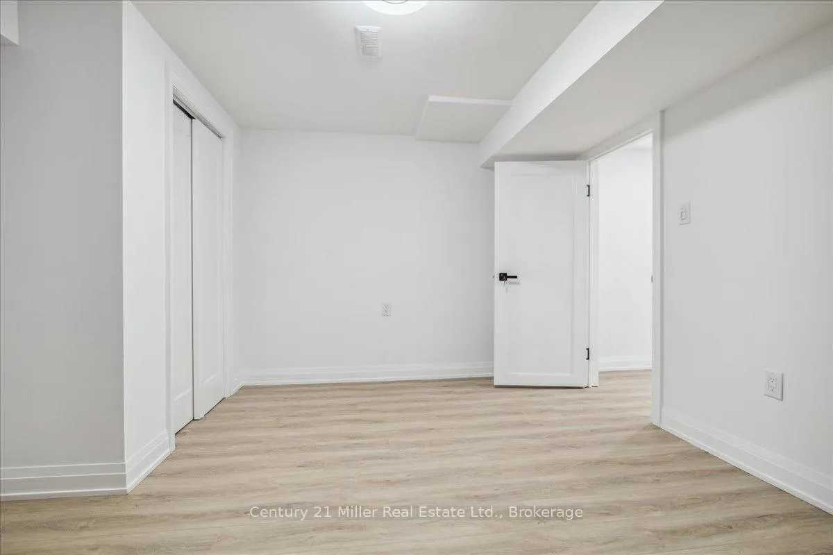 Photo 10 of Unit Basement, 91 Oneida Boulevard, Hamilton, Ancaster — HOMEH