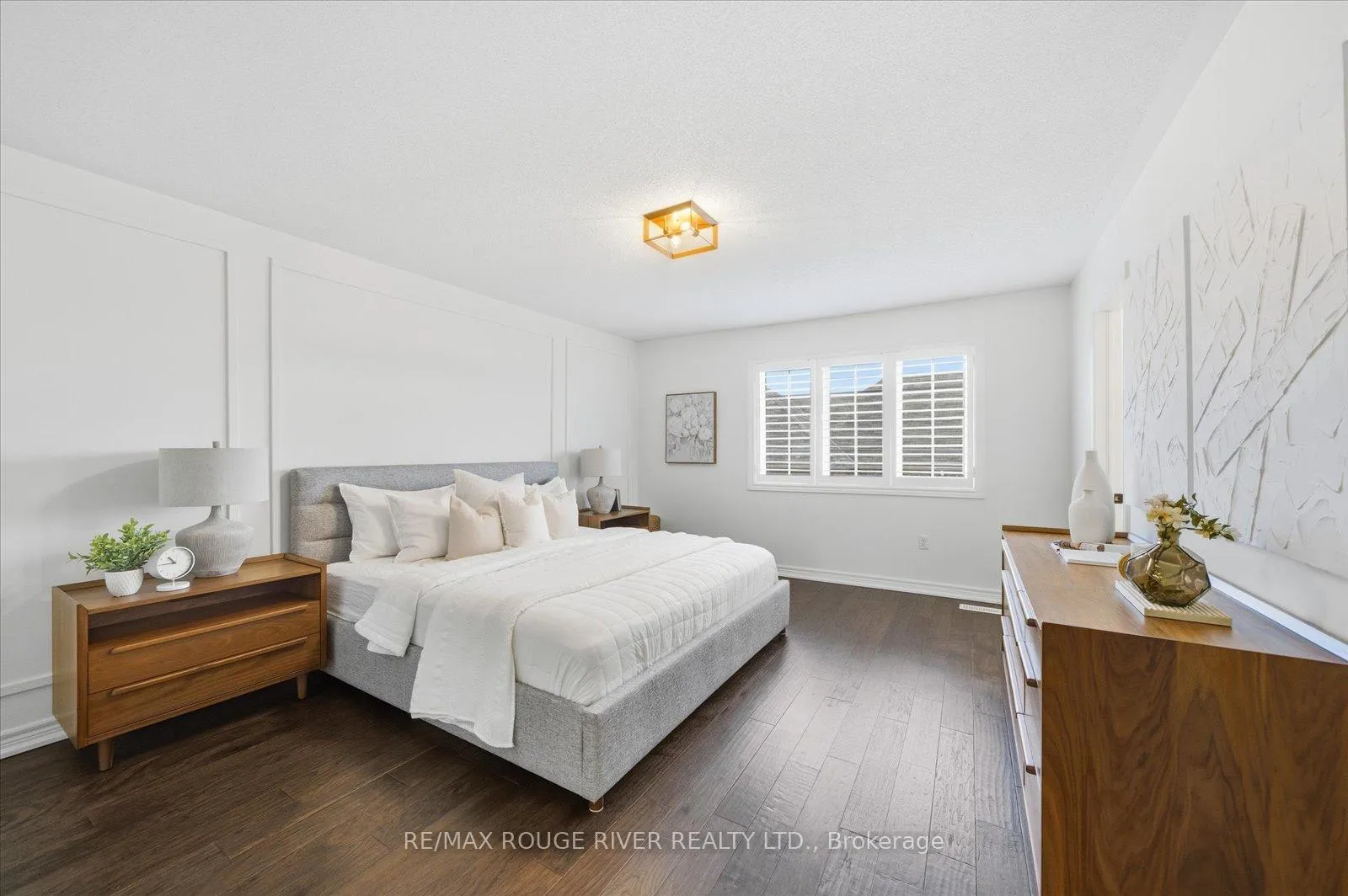Photo 24 of 1954 Riverton Street, Oshawa, Taunton — HOMEH