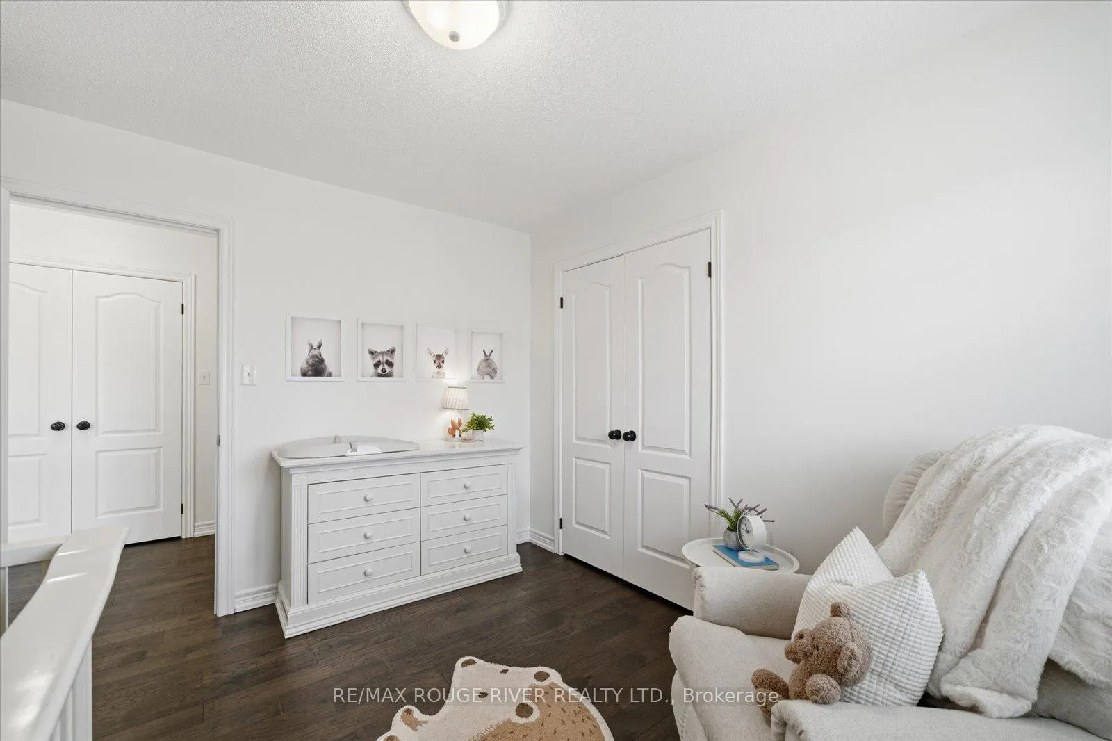 Photo 31 of 1954 Riverton Street, Oshawa, Taunton — HOMEH