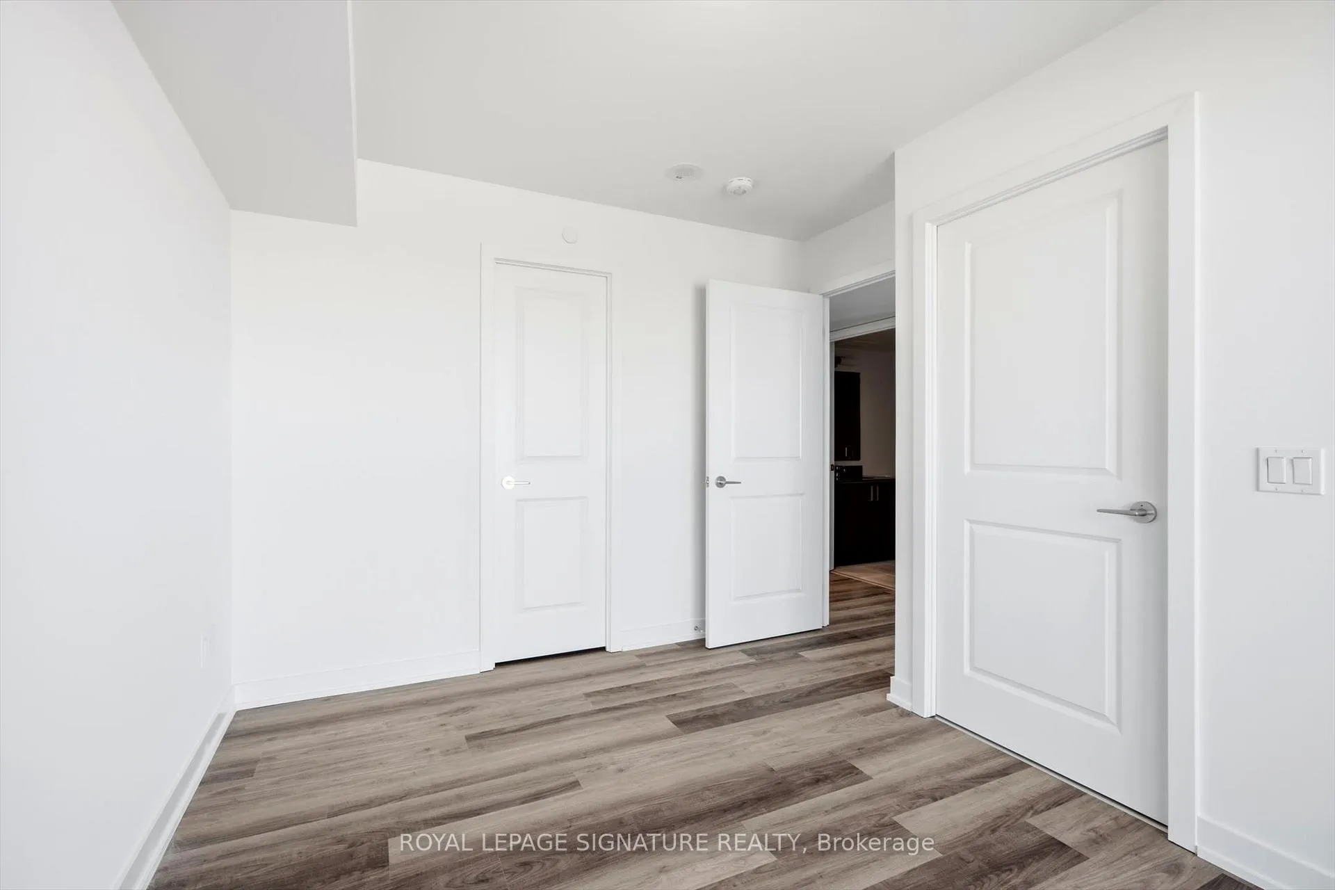 Photo 13 of Unit 2302, 1010 Sandy Beach Road, Pickering, Bay Ridges — HOMEH