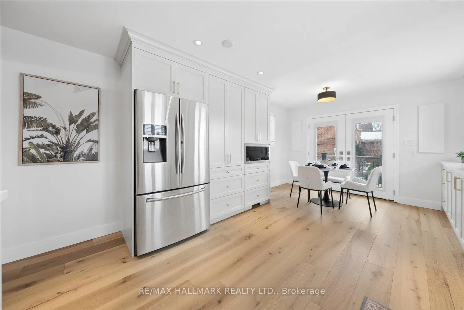 Photo 15 of 233 Fincham Avenue, Markham, Markham Village — HOMEH