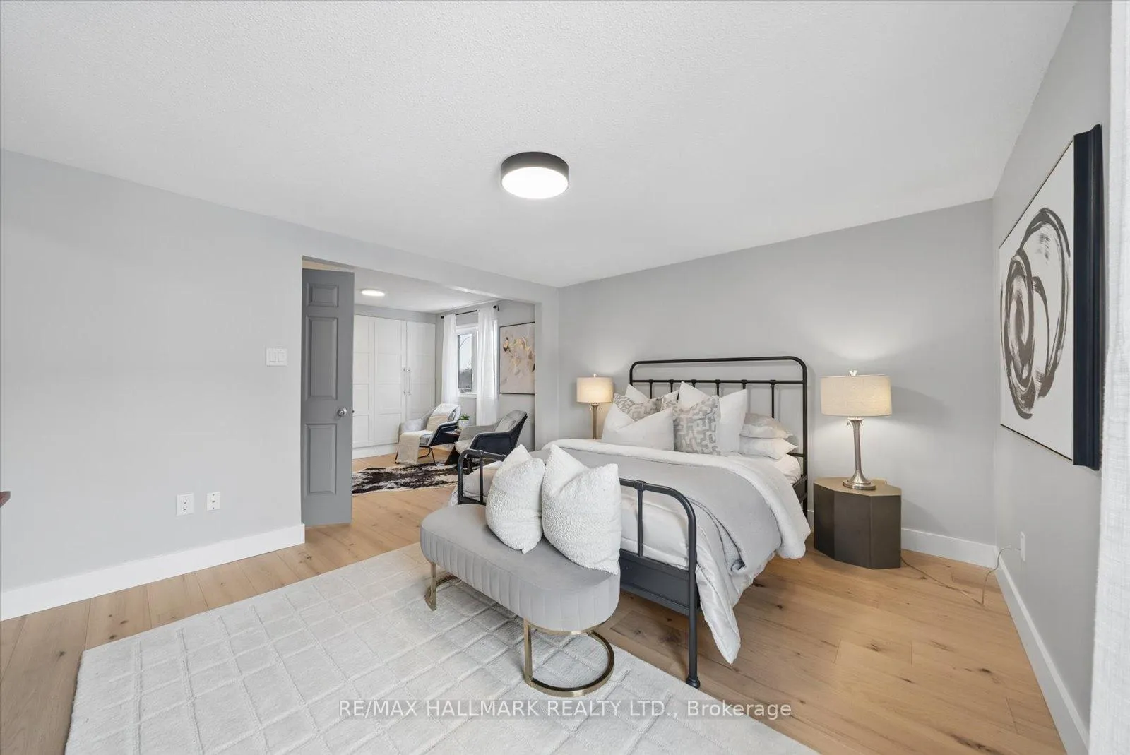 Photo 23 of 233 Fincham Avenue, Markham, Markham Village — HOMEH