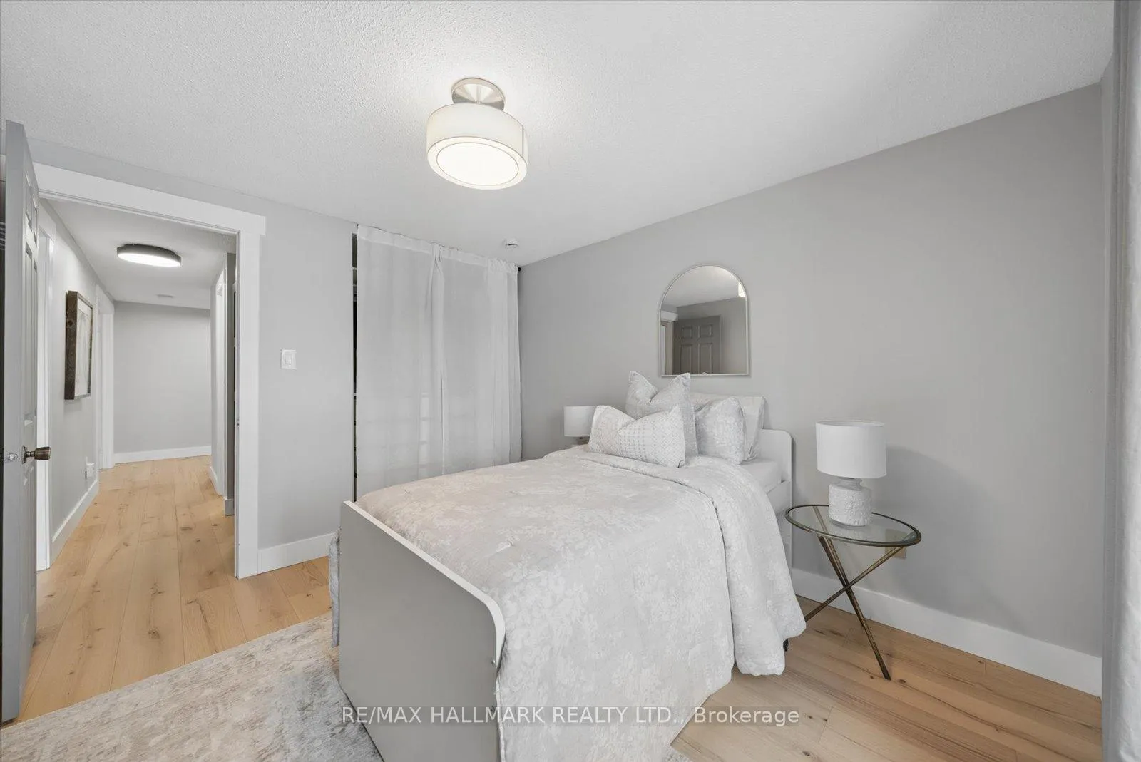 Photo 27 of 233 Fincham Avenue, Markham, Markham Village — HOMEH
