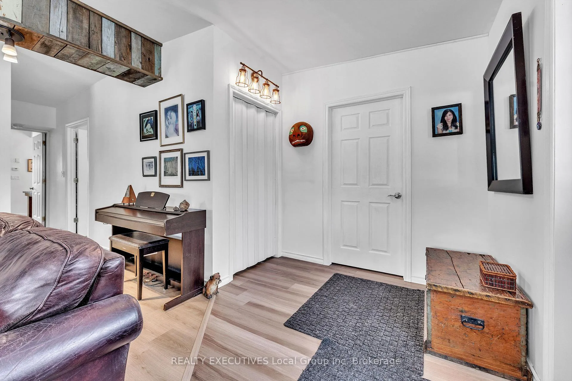 Photo 10 of 512 Mount Pleasant Road, Calvin — HOMEH