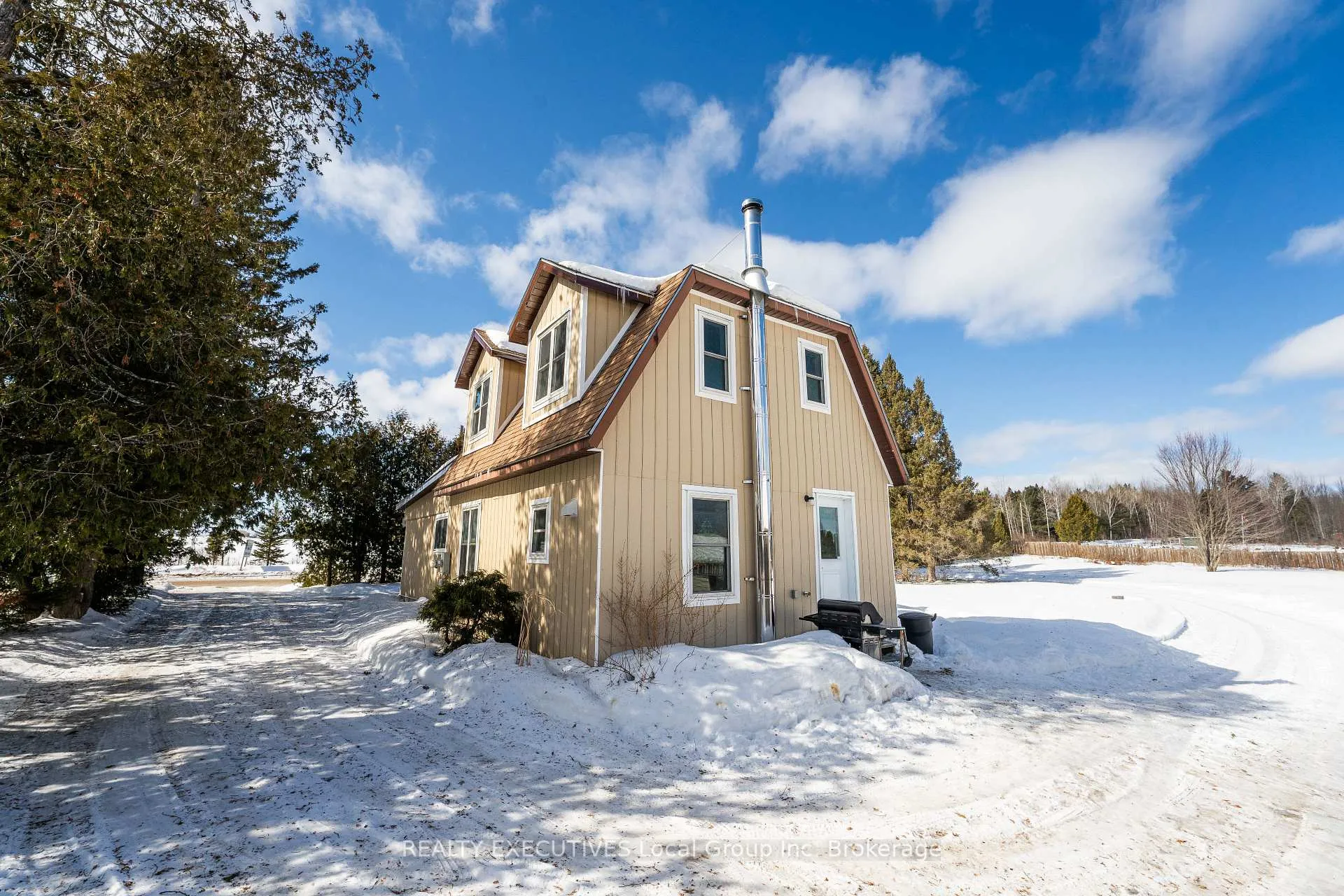 Photo 40 of 512 Mount Pleasant Road, Calvin — HOMEH