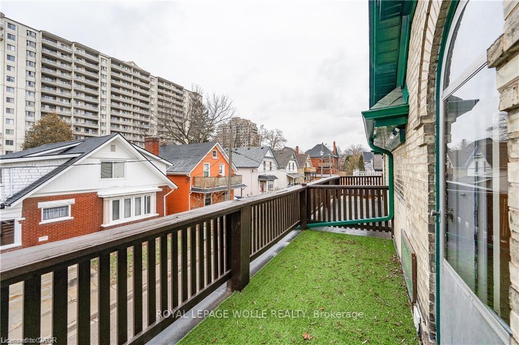 Photo 7 of Unit UPPER, 17 Hilda Place, Kitchener — HOMEH