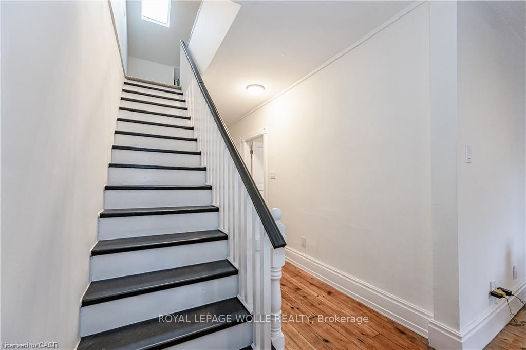 Photo 13 of Unit UPPER, 17 Hilda Place, Kitchener — HOMEH