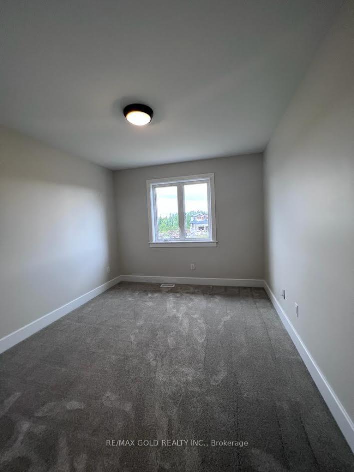 Photo 10 of 36 Dusenbury Drive, Loyalist, Lennox and Addington - South — HOMEH