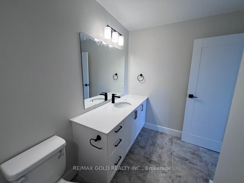 Photo 14 of 36 Dusenbury Drive, Loyalist, Lennox and Addington - South — HOMEH