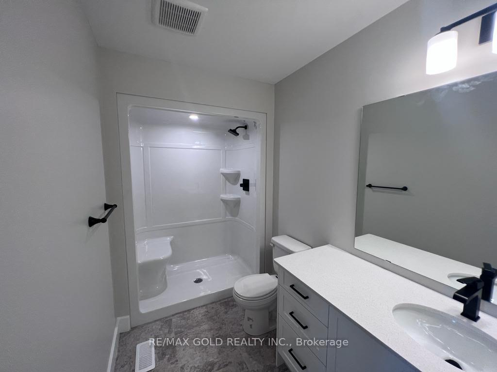 Photo 15 of 36 Dusenbury Drive, Loyalist, Lennox and Addington - South — HOMEH
