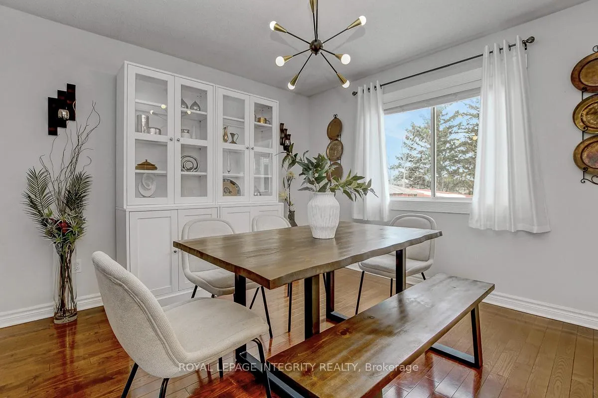 Photo 10 of 3 Palomino Drive, Ottawa, Kanata - Bridlewood — HOMEH