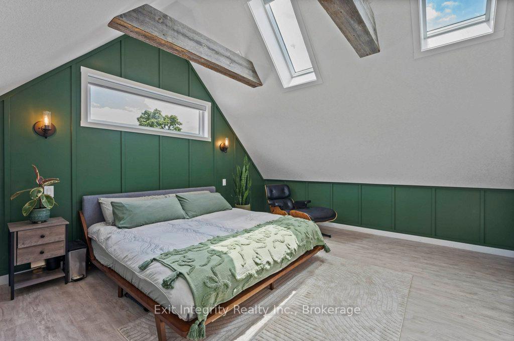 Photo 18 of 47 Gruhn Street, Kitchener — HOMEH