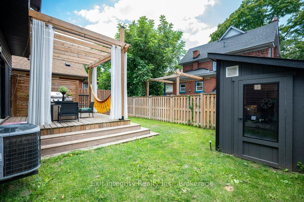 Photo 29 of 47 Gruhn Street, Kitchener — HOMEH