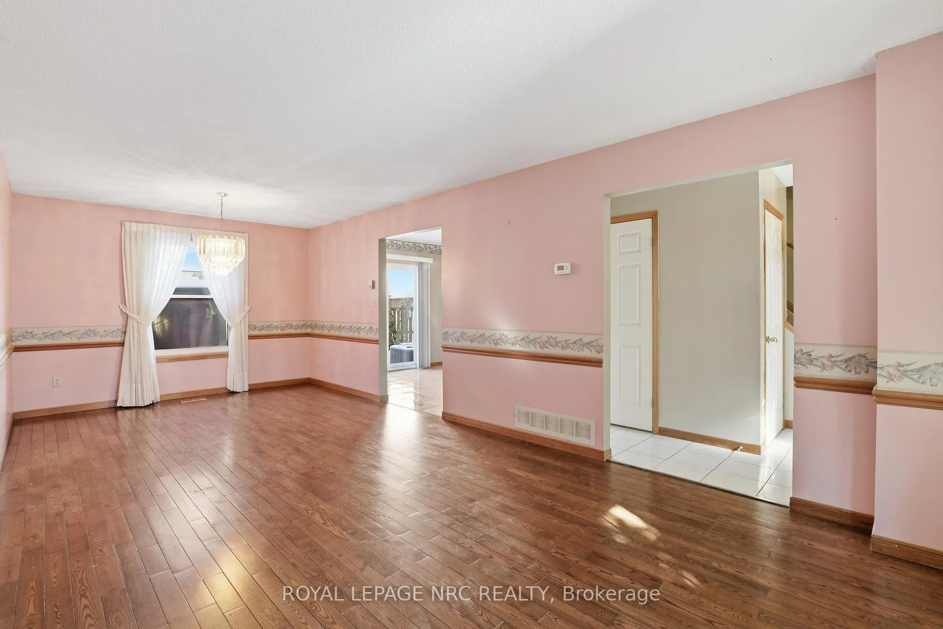 Photo 8 of 107 Butler Drive, Hamilton, Butler — HOMEH