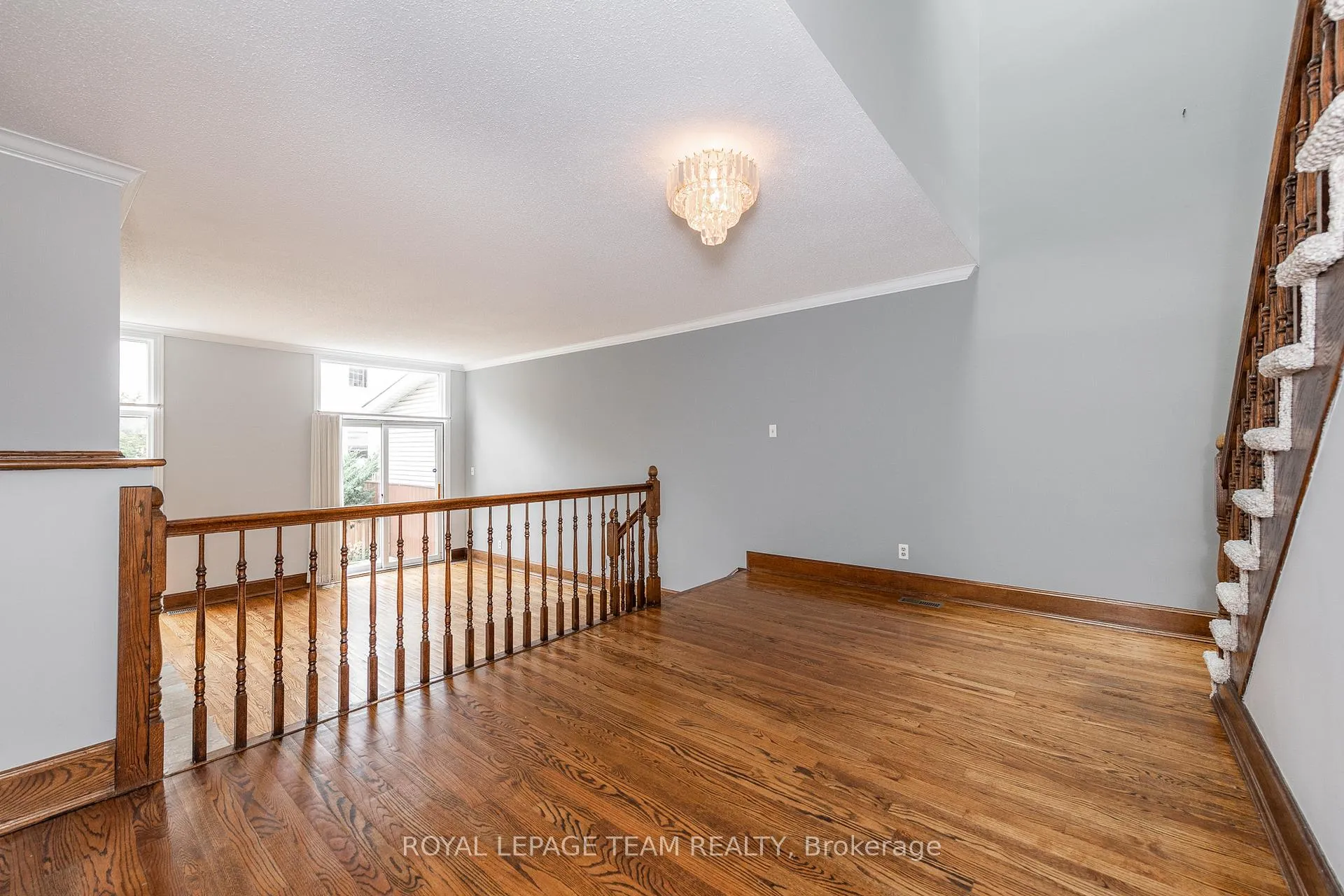 Photo 14 of Unit C, 595 Besserer Street, Ottawa, Sandy Hill — HOMEH