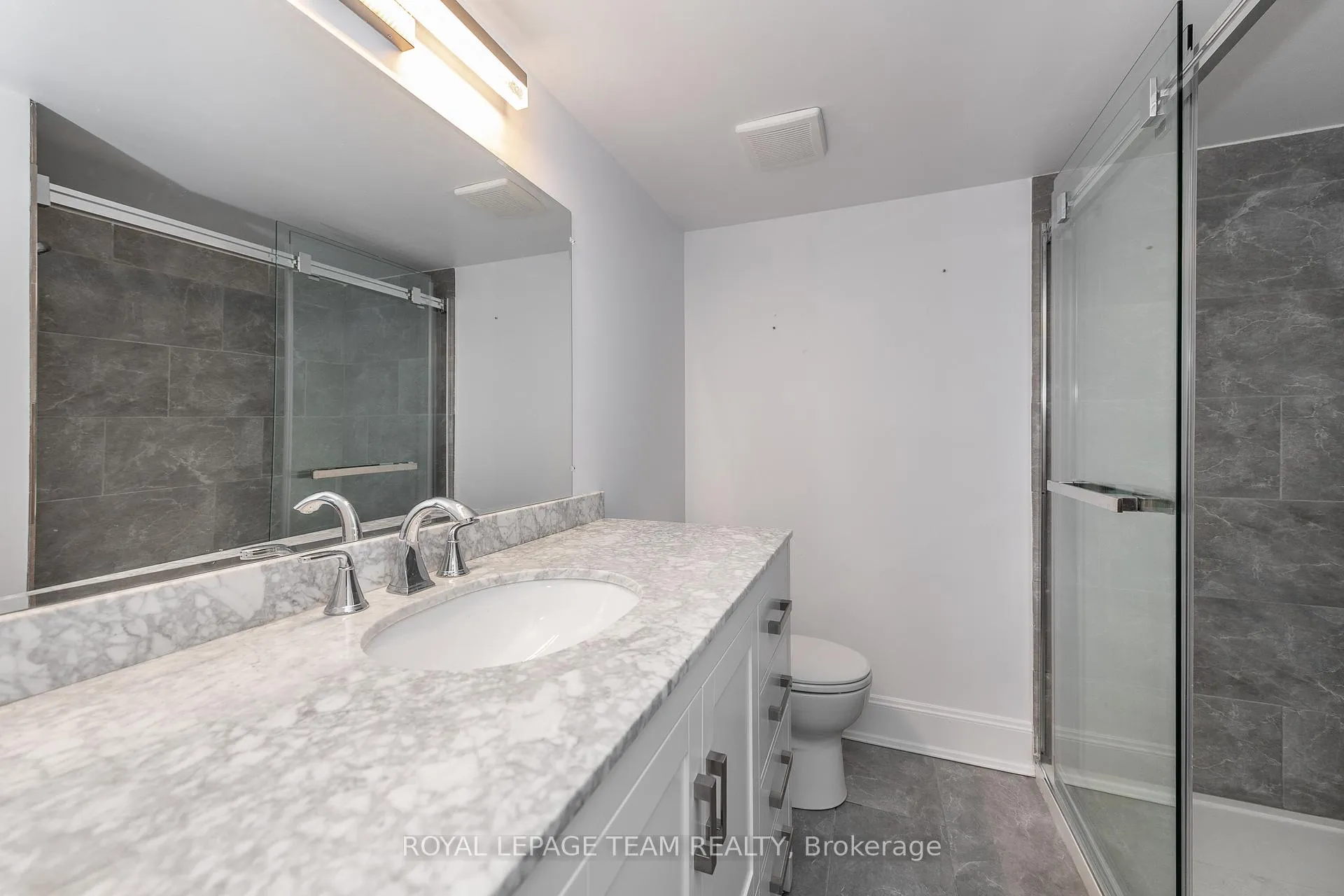 Photo 21 of Unit C, 595 Besserer Street, Ottawa, Sandy Hill — HOMEH