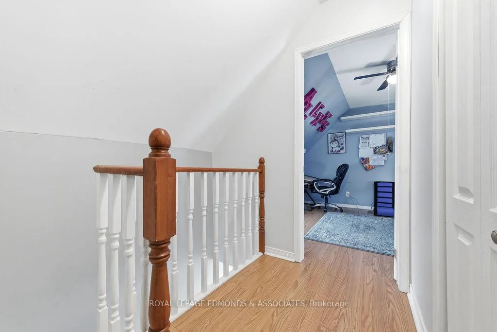 Photo 17 of 408 Moffat Street, Pembroke — HOMEH