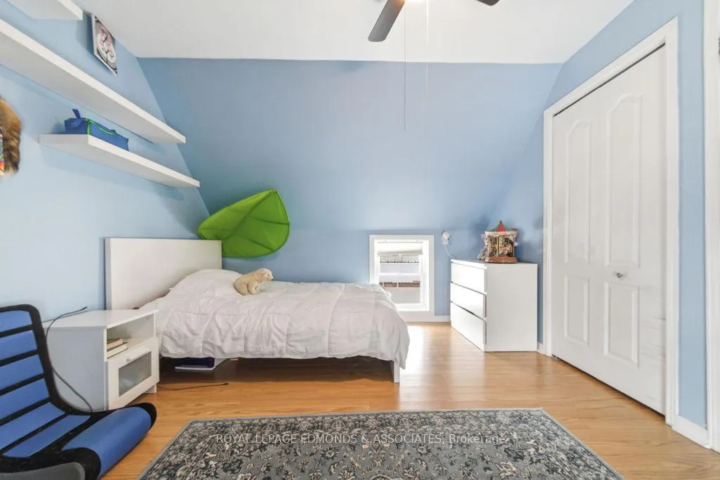 Photo 22 of 408 Moffat Street, Pembroke — HOMEH
