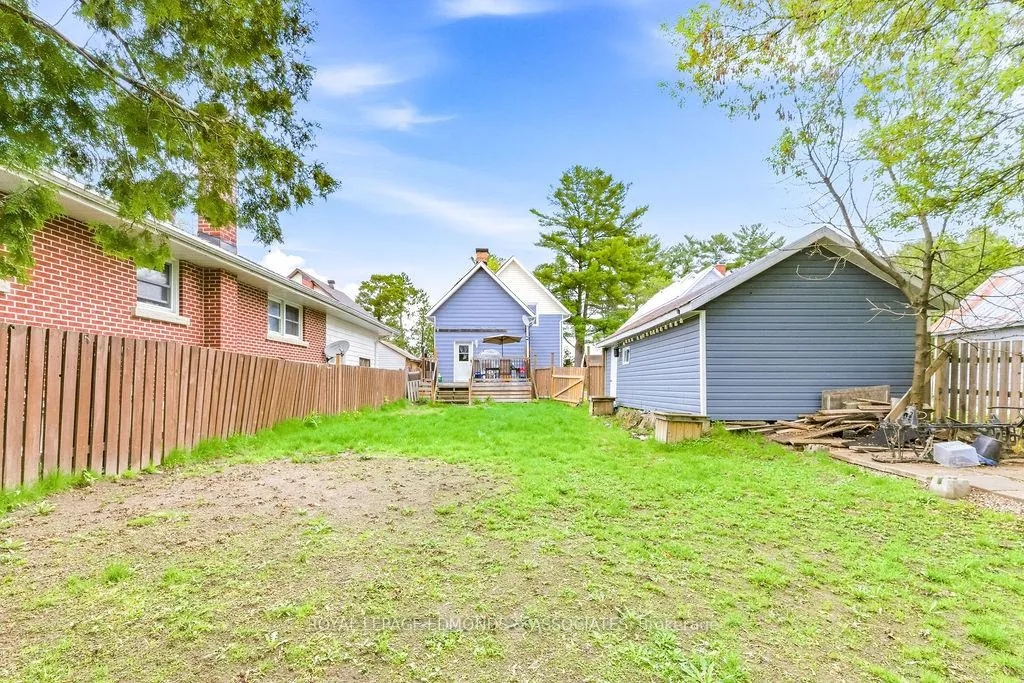 Photo 41 of 408 Moffat Street, Pembroke — HOMEH
